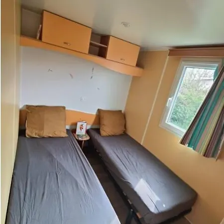 Mobil Home For Chilling Out Camping Park *** Foix Exterior photo